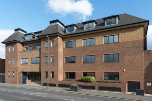Freehold Office For Sale in Epsom, Surrey KT17