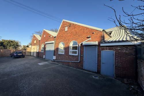 Office / Conversion Opportunity For Sale in South Croydon, Surrey CR2