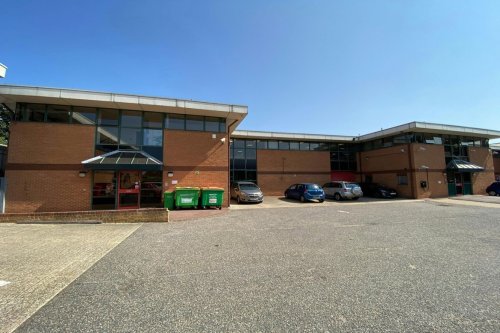 Two High Quality Business Units For Sale in Orpington, Kent, BR5