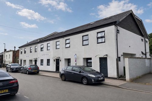 Modern Apartment Investment Property For Sale in Croydon, Surrey, CR0
