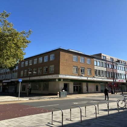 Freehold Investment With Development Potential For Sale in Crawley 