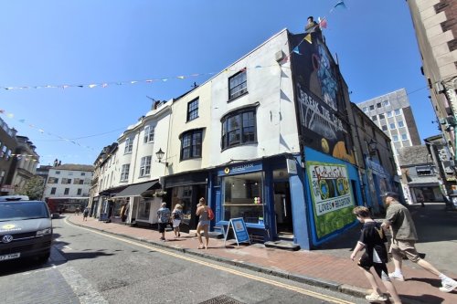 Prime Retail Investment Property For Sale in Brighton, East Sussex
