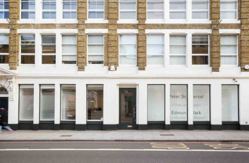 Prominent gallery / showroom for sale in Shoreditch