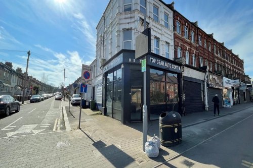 Mixed Use Property For Sale in Walthamstow, London, E17