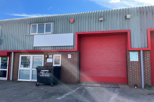 Mid-Terrace Industrial/Warehouse Unit For Sale in Christchurch, Dorset