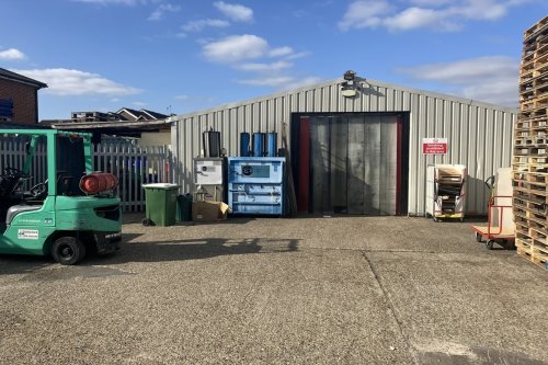 Light Industrial Units For Sale in Erith, DA8