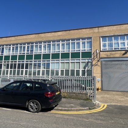 Ground Floor Warehouse For Sale or To let in Leyton, London, E10