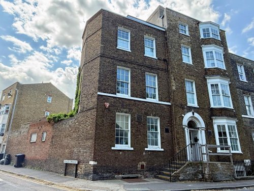 Investment  for sale in Margate