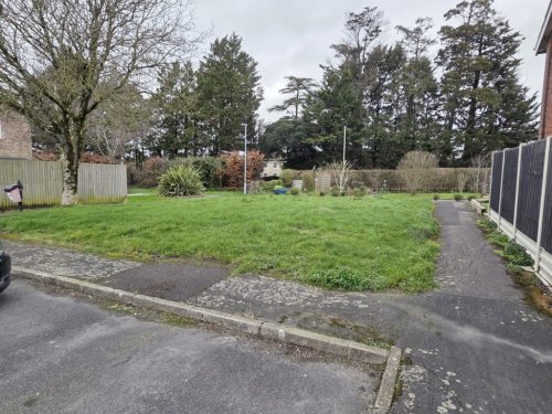 Land  for sale in Swindon