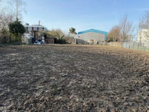 Land  for sale in London