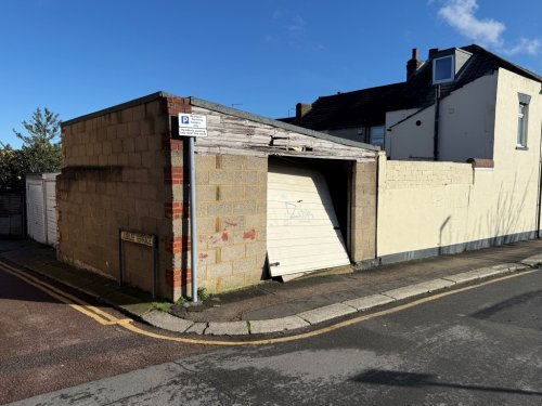 Investment  for sale in Gillingham