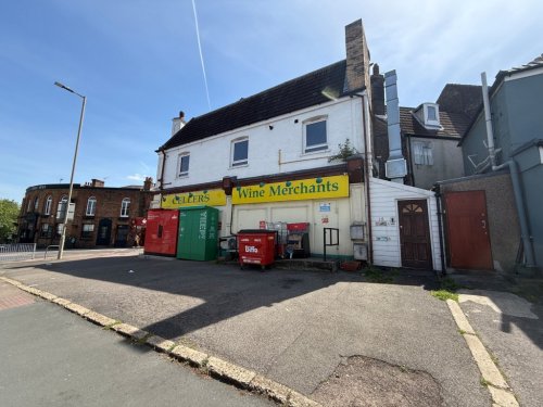 Investment  for sale in Brentwood