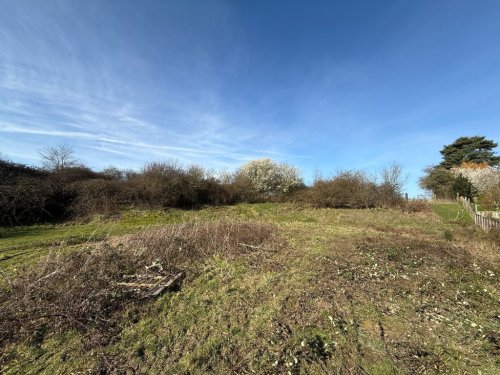 Land  for sale in Isle Of Wight
