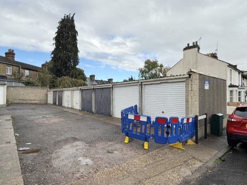 Investment  for sale in Chatham