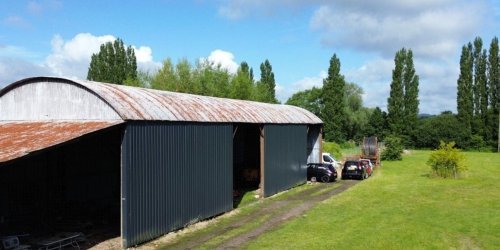 Barns for conversion for sale near Cullumpton