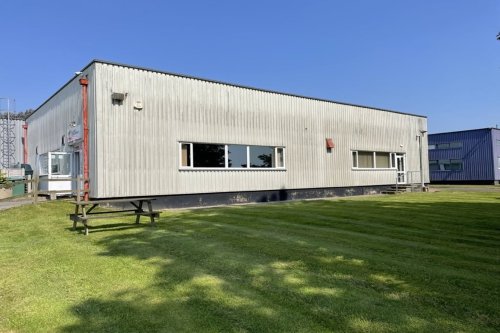 Office unit for sale in Nr Taunton