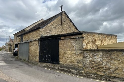 Commercial premises for sale in Crewkerne
