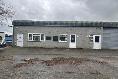 Business Unit For Sale in Somerton, TA11