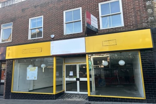 Modern Retail Unit For Sale or To Let in Yeovil, BA20