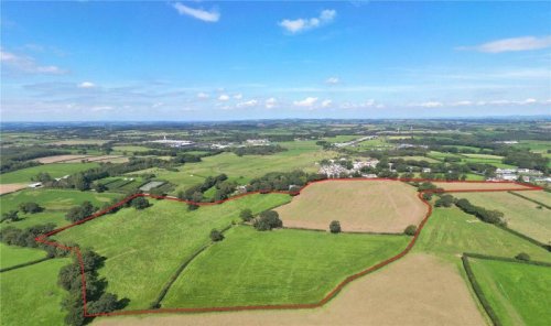 Land for sale in Winkleigh